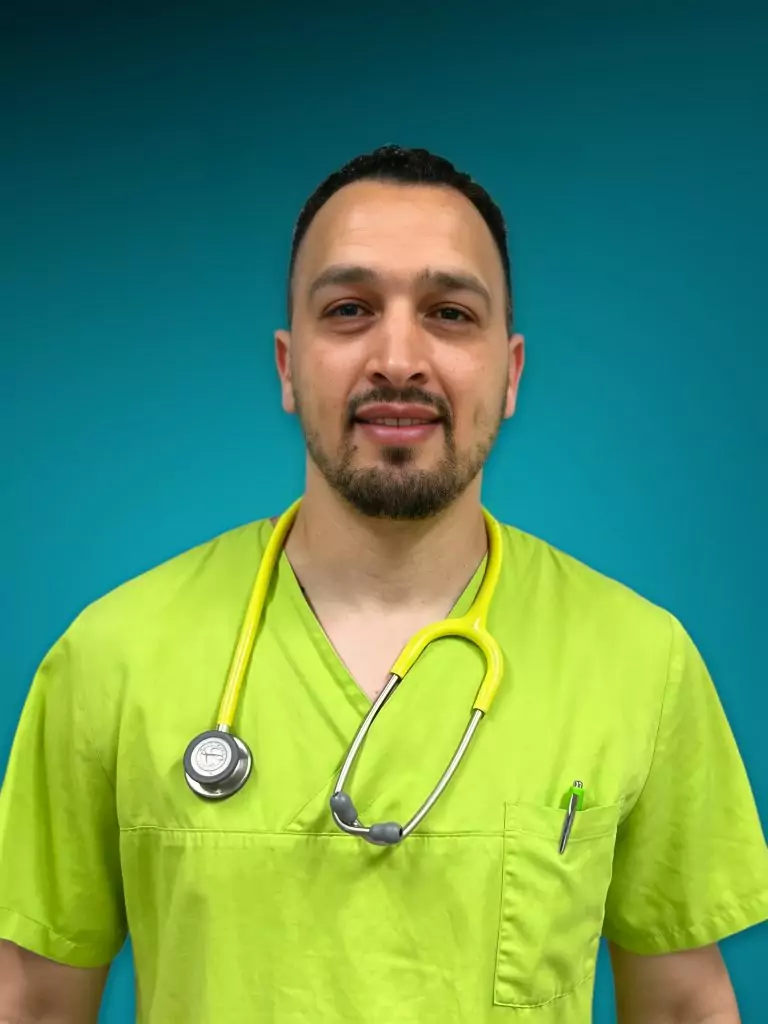 Abdelhalim Abdelkader Sadek Khelladi (Tierarzt und Praxisinhaber)